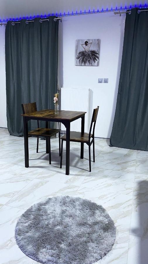 Apartmán Relax & Chill Sevran Exteriér fotografie